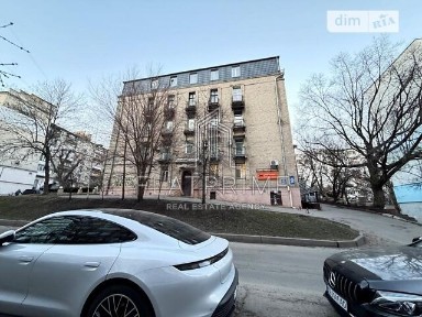 вулиця Василя Тютюнника, мікрорайон Черепанова гора, район Печерський, Київ, метро Палац Україна, вул. Василя Тютюнника 13, кв. 1 • ID 34637956