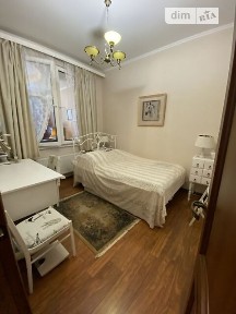 Продаж 2к квартири 65 кв. м на вул. Новоолександрівська • ID 34637169