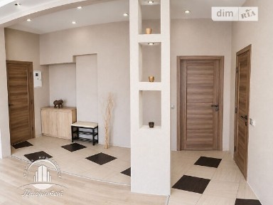 Продаж 1к квартири 65 кв. м на вул. Москалівська 92 • ID 34622529