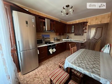 вулиця Гайдамацька, район Чайка, Рівне, вул. Гайдамацька 43 • ID 34622115