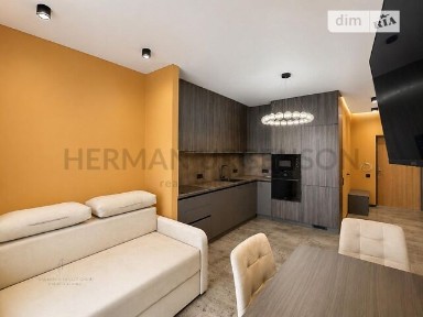 Богомольця вулиця, 29, район Новий, Ужгород, вул. Богомольця 29 • ID 34622043
