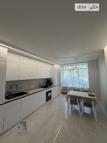 Продаж 3к квартири 94 кв. м на вул. Олекси Довбуша 15 • ID 34615479