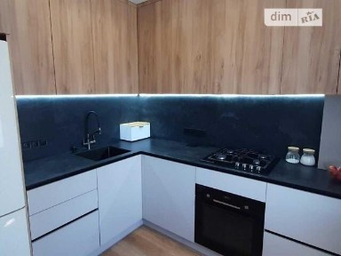 Продаж 3к квартири 74 кв. м на вул. Олеся Гончара • ID 34612952