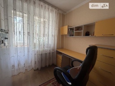 вулиця Антонова Олега, мікрорайон Військове містечко, район Замостянський, Вінниця, вул. Антонова Олега 22 • ID 34611889
