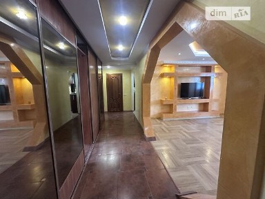 Продаж 3к квартири 98.9 кв. м на вул. Спадиста • ID 34611453
