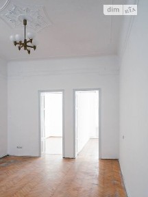 3кімнатна кв поряд з центром, 78 м. кв., гараж. Можна під програми
