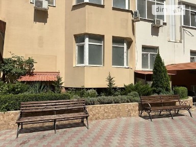 Продаж 1к квартири 53 кв. м на вул. Добровольців 8 • ID 34605316