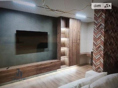 вулиця Торговиця, 19, район Центр, Тернопіль, вул. Торговиця 19 • ID 34604932