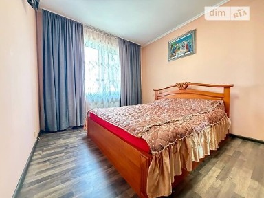 Продаж 2к квартири 43.3 кв. м на вул. Богдана Хмельницького 59 • ID 34602115