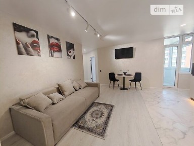 Продаж 3к квартири 85 кв. м на вул. Київська 9Д • ID 34600121