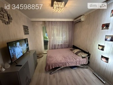 Продаж 3к квартири 64.8 кв. м на вул. Балківська 143 • ID 34598857