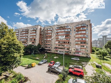 Симиренка вулиця, мікрорайон Борщагівка, район Святошинський, Київ, вул. Симиренка 22А • ID 34586160
