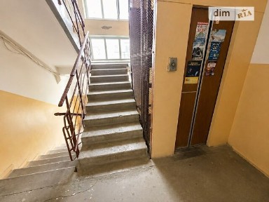 вулиця Преображенська, мікрорайон Олександрівська Слобідка, район Солом'янський, Київ, вул. Преображенська 40 • ID 34585788