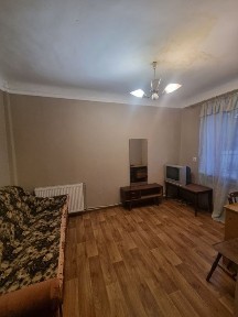 Оренда півбудинка, вул. Починка