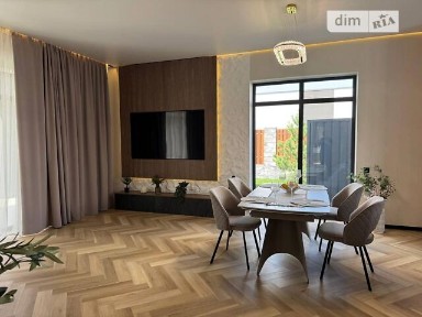 Продаж 1 поверхового будинку з ремонтом і ділянкою на 5.5 сотки, 140 кв. м, 4 кімнати, на вул. Ранкова • ID 34671040