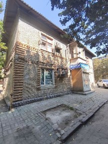 Продаж приміщення вул. О.Говорухи/вул. Космічна, 61 кВ. м. 35000 долл