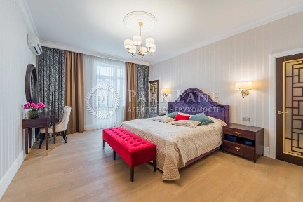 продаж квартири 4к 192м 15пов ремонт! Центр Печерськ вул. Коновальця 44а