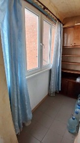 Продам квартиру 2х кімнатну.