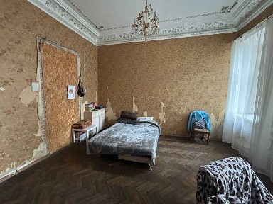 3 комн. квартира на Новосельского возле Кирхи в центре города