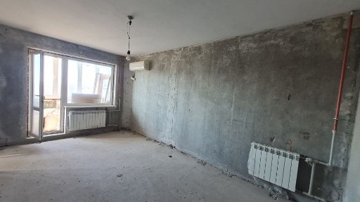 Продаж 2 кімнатної квартири готової до ремонту