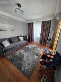 Продаж 1 кім. кв.; Голосіївський р-н; вул. Володимирська 89/91; 4/9 цегляного буд.; 70 000$$ Без комісії.