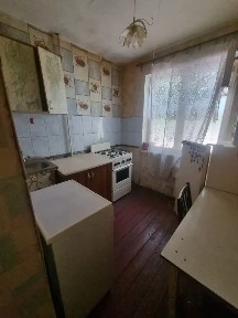 Дніпро, Богдана Хмельницького просп., 16А