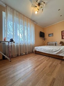 Продаж 2-кімнатної квартири 46 м², Олександра Поля просп., 50А