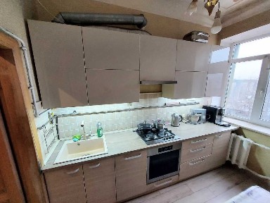Дніпро, Воскресенська вул., 9