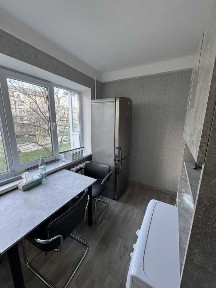 Київ, Курнатовського, 26