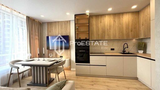 Продаж 1-кімнатної квартири 44 м², Олександра Олеся вул.