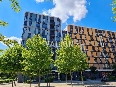 Продаж без% квартири 107 кв. м. з 3 окремими спальнями та терасою в ЖК Республіка Рильського, 4 Respublika