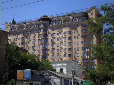 Продаж 5-кімнатної квартири 210.8 м², Жилянська вул., 30А