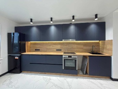 Продаж 3-кімнатної квартири 96 м², Європейська пл., Союзу, 19а