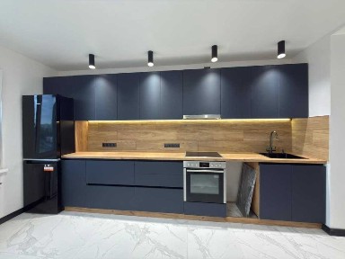 Продаж 3-кімнатної квартири 96 м², Європейська пл., Союзу, 19а