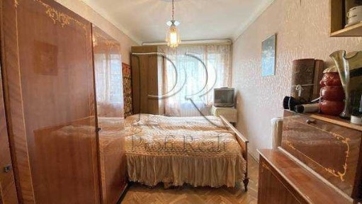 Київ, Молдовська вулиця, 5