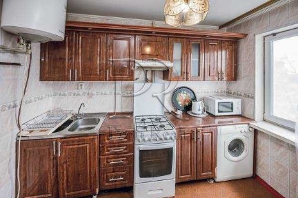 Київ, Вацлава Гавела бул., 39