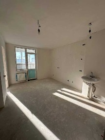 Київська обл., Броварський район, м. Бровари, Симоненко вул., 111