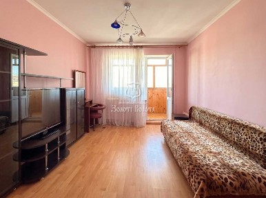 Київ, Володимира Маяковського просп., 8Б