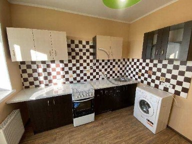Київ, Генерала Наумова вул., 66