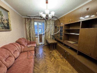 Продаж 2-кімнатної квартири 45 м², Миколи Василенка вул., 11