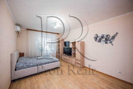 Київ, Дениса Рачінського, 25А