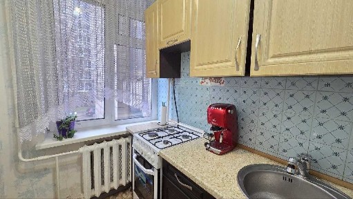 Київ, Кольцова бул., 17Г