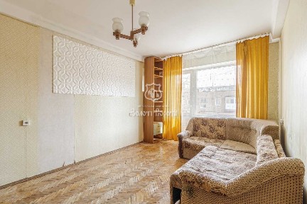Продаж 3-кімнатної квартири 60.1 м², Ромена Роллана бул., 4Г