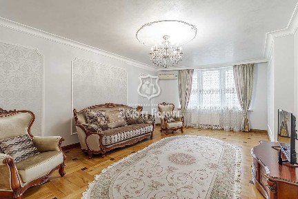 Київ, Валерія Лобановського просп., 150Д