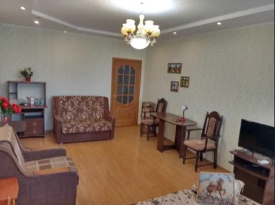 Київ, Вадима Гетьмана вул., 1Б