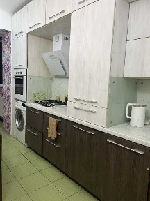 Київська обл., Бучанський район, м. Буча, Матюшенка, 16б