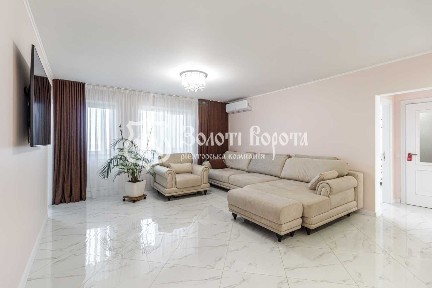 Продаж 3-кімнатної квартири 84.3 м², Приміська вул., 26Б