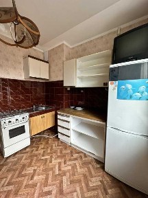 Київська обл., Обухівський район, м. Обухів, Київська вул., 162Б