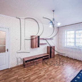 Київ, Володимира Маяковського просп., 32А