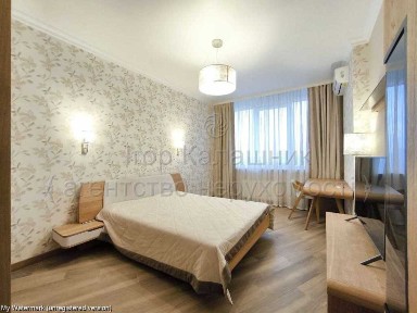 Київ, Берестейський, 26А